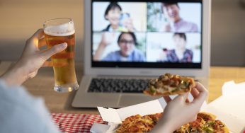 幹事さん必見！大人数の「Zoom飲み」を仕切るコツ