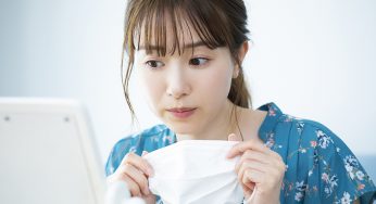 マスクのしすぎ?急増する肌荒れトラブルを防ぐには？