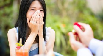 プロポーズ成功の鍵を握るのは「彼の気持ち ＋ サプライズ」