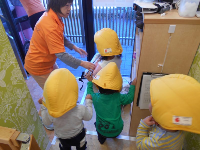 今日は避難訓練！