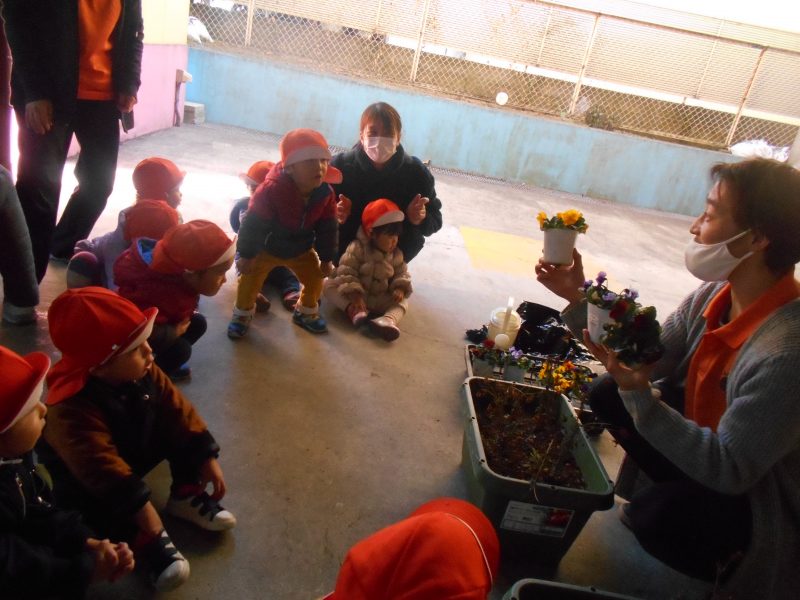 お花の植え替えをしました?