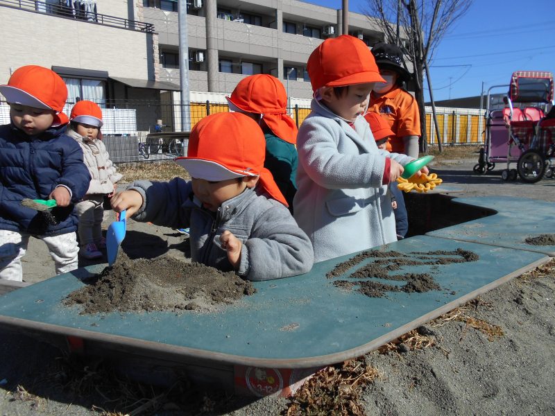 お砂遊びが大好き(*´ω｀*)?