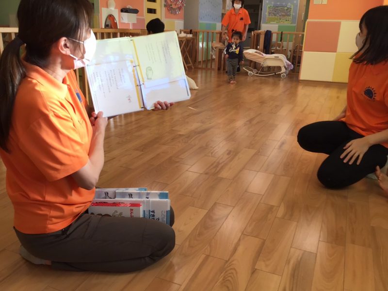 読み聞かせプログラム