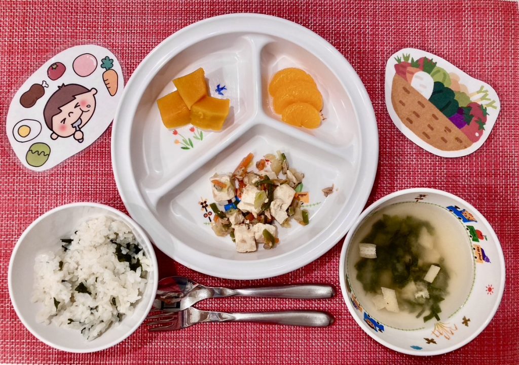 2月19日(月)の給食・おやつ