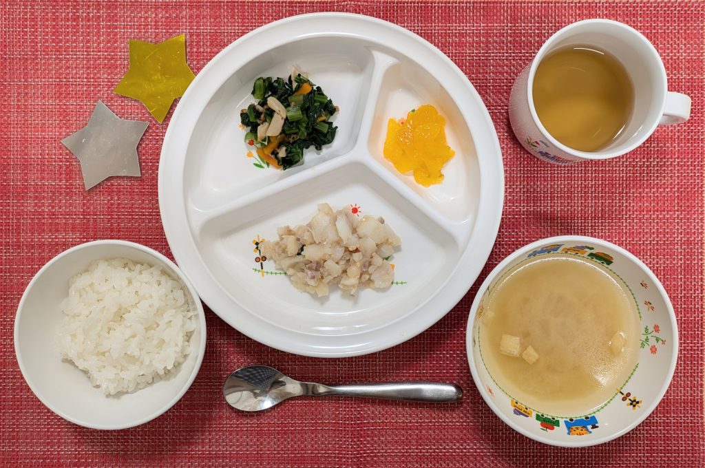 【4月9日㈬の給食・おやつ】