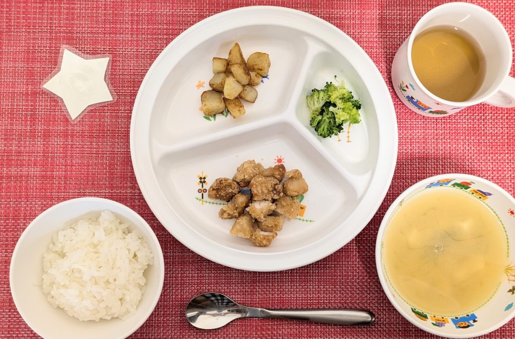 【5月22日㈭の給食・おやつ】