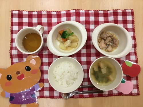 １１月１７日（土）★お給食★