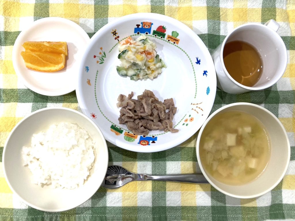 6月15日(木)の給食・おやつ
