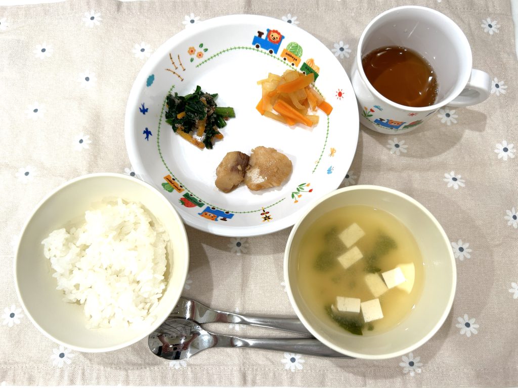 ６月１６日(金)の給食・おやつ