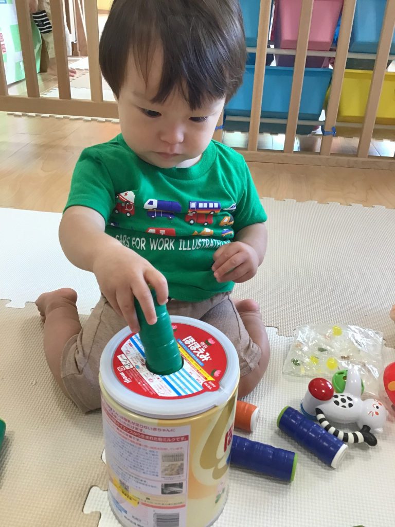 11月13日(金)の給食・おやつ