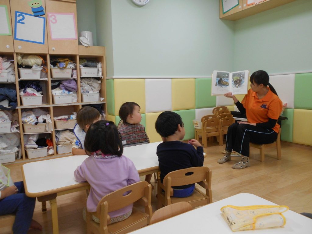 読み聞かせプログラム