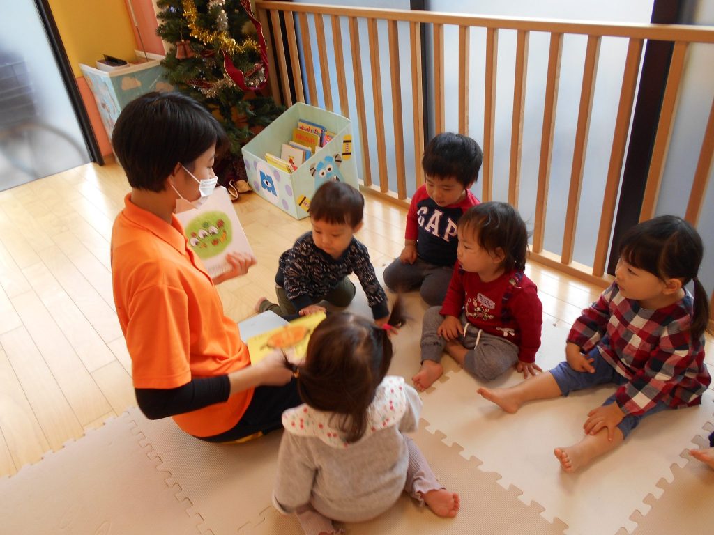 読み聞かせプログラム