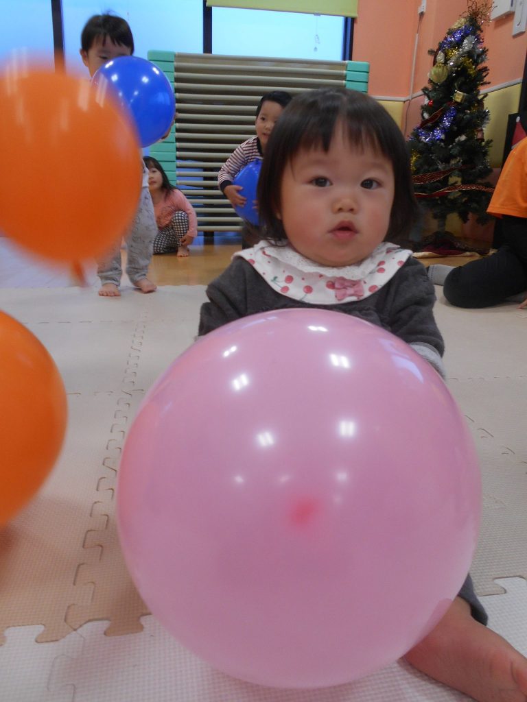 園ブログ　　今週もたくさん遊びました♪　☆総合公園・風船遊び☆