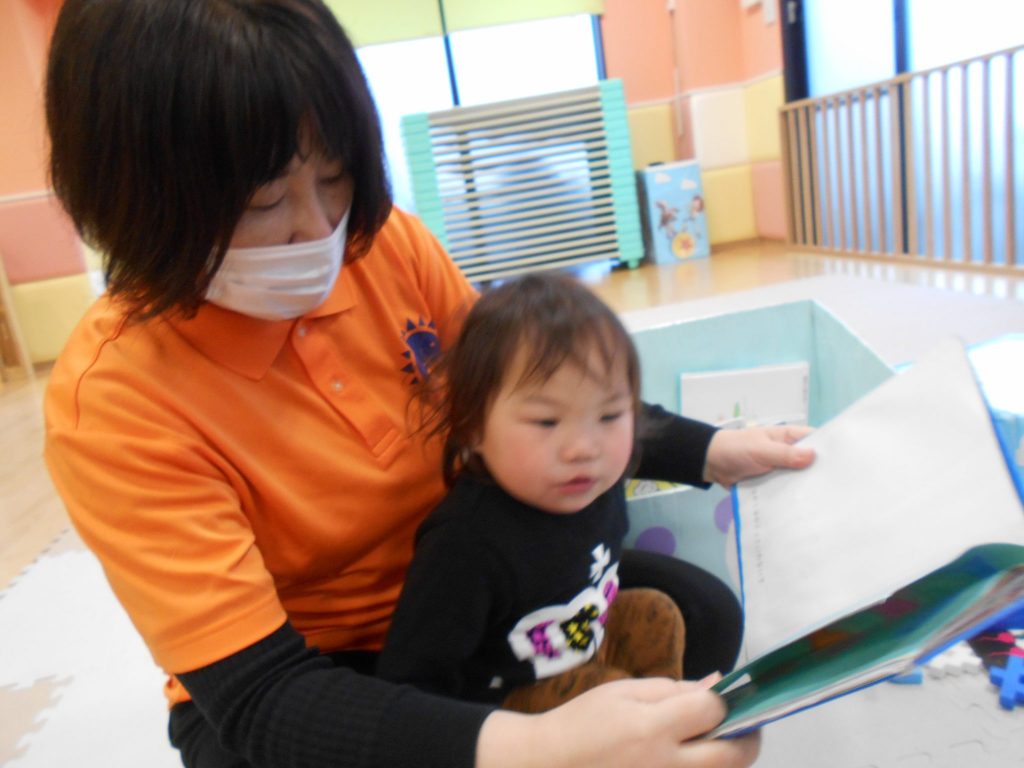 読み聞かせプログラム