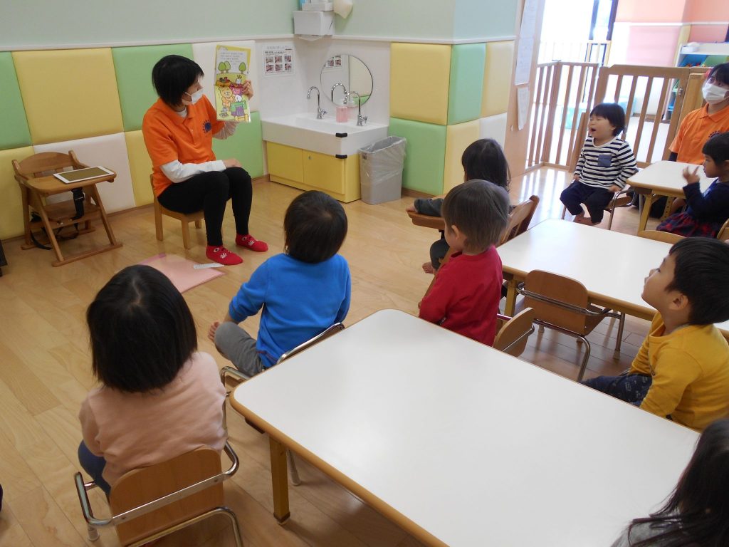 読み聞かせプログラム　