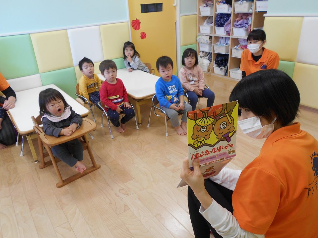 読み聞かせプログラム