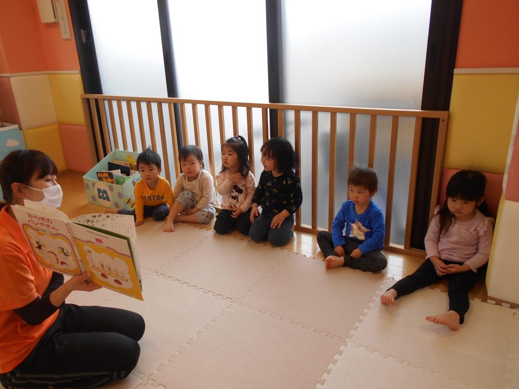 読み聞かせプログラム