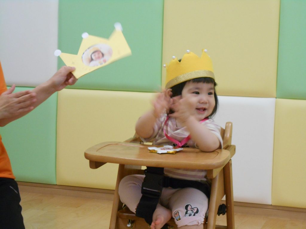 園ブログ　　５月生まれの子のお誕生日会をしました！