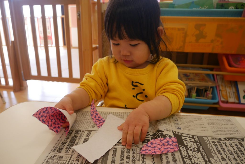 　園ブログ         製作の様子&おやつの様子