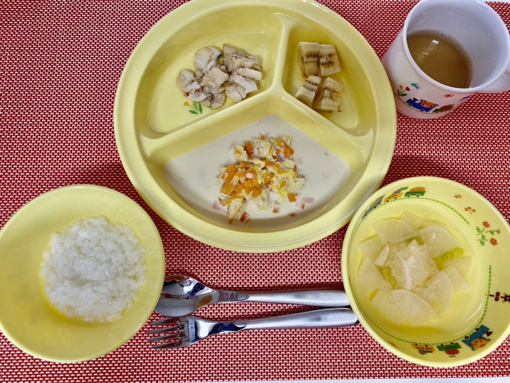 10月12日の給食・おやつ