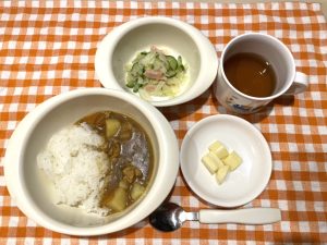 12月27日(火)の給食・おやつ