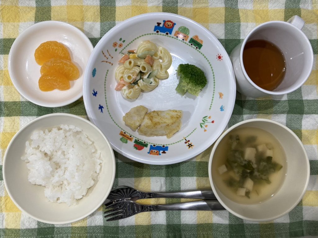 8月1日(火)の給食・おやつ