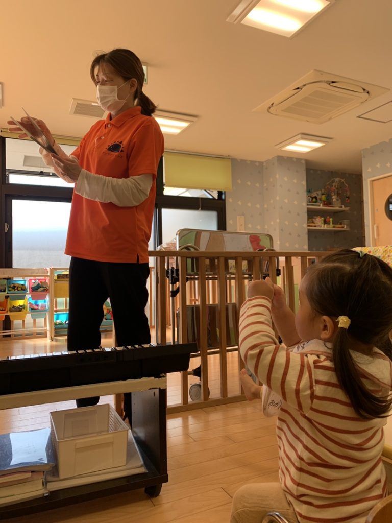 絵本ブログ　『いただきまーす！』