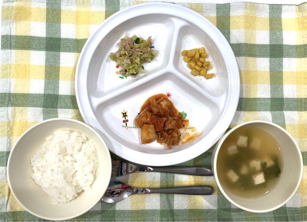 10月19日(木)の給食・おやつ