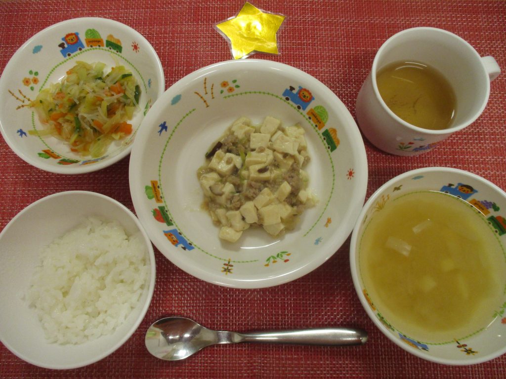 【3月6日㈭の給食・おやつ】