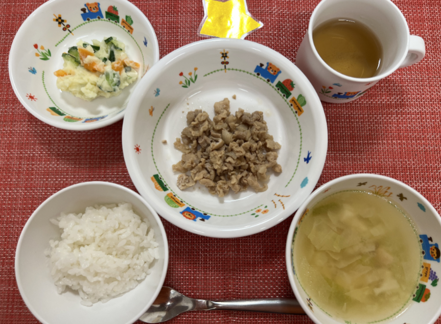 【６月４日㈬の給食・おやつ】