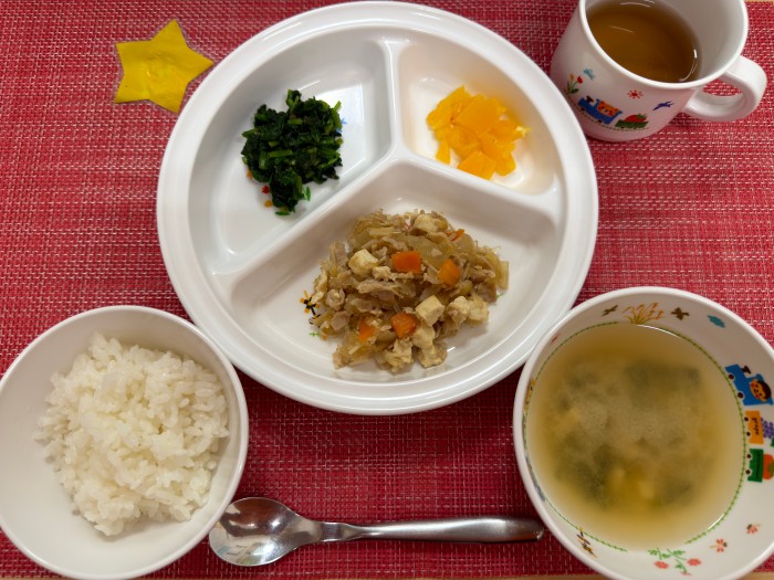 【4月3日㈮の給食・おやつ】