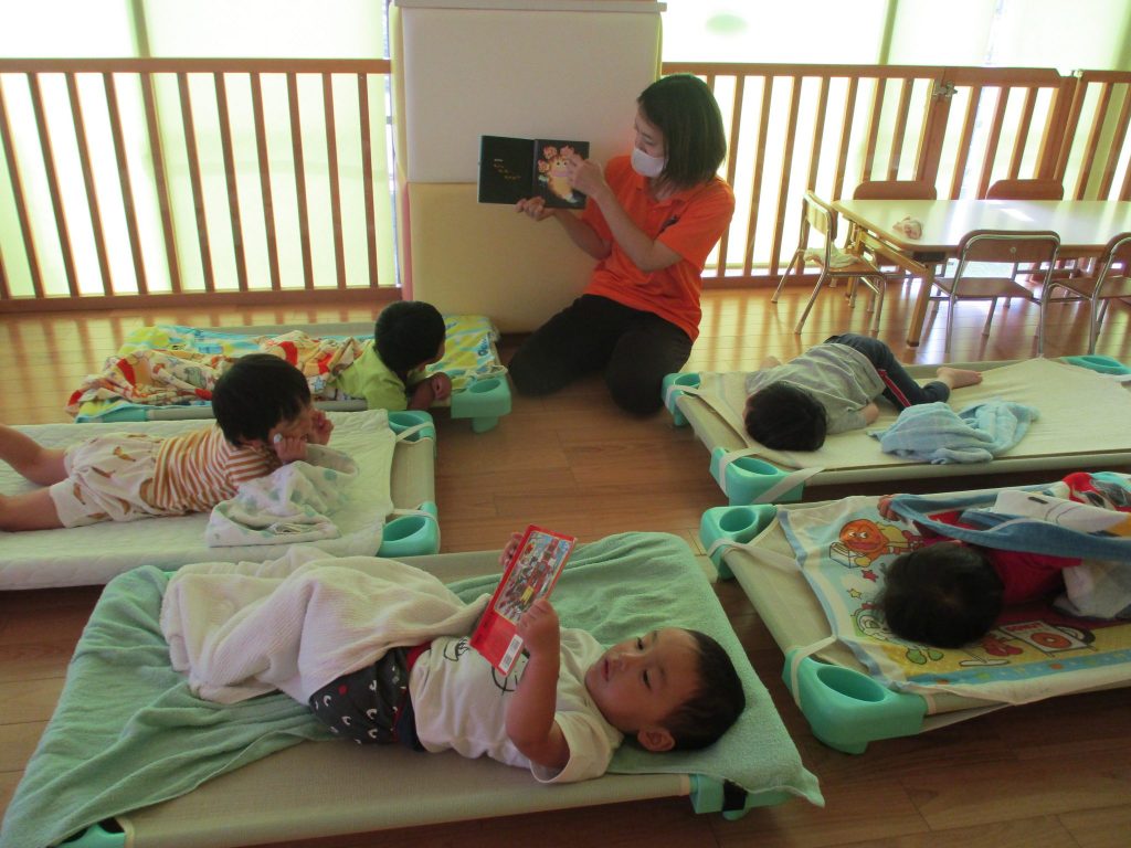 ?絵本読み聞かせプログラム?