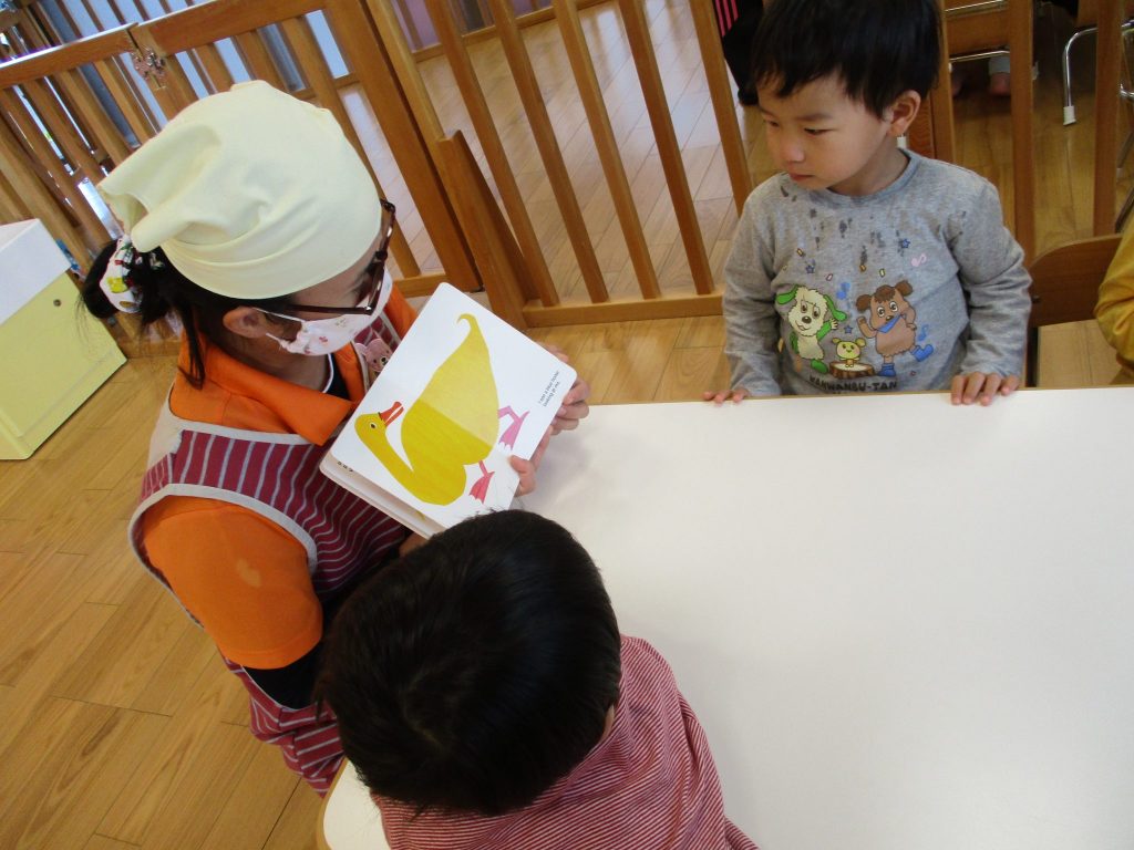 ?絵本読み聞かせプログラム?