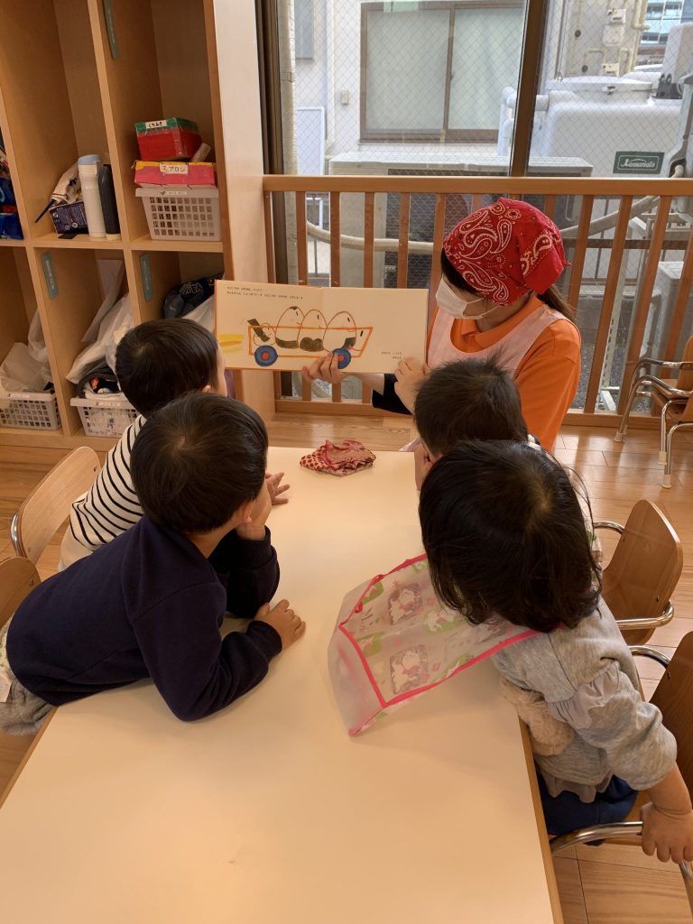 ?絵本読み聞かせプログラム?