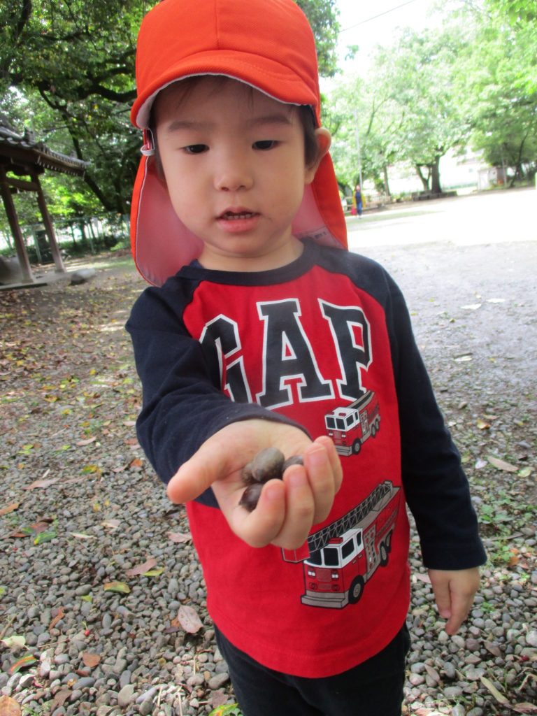 11月14日(月)の給食・おやつ