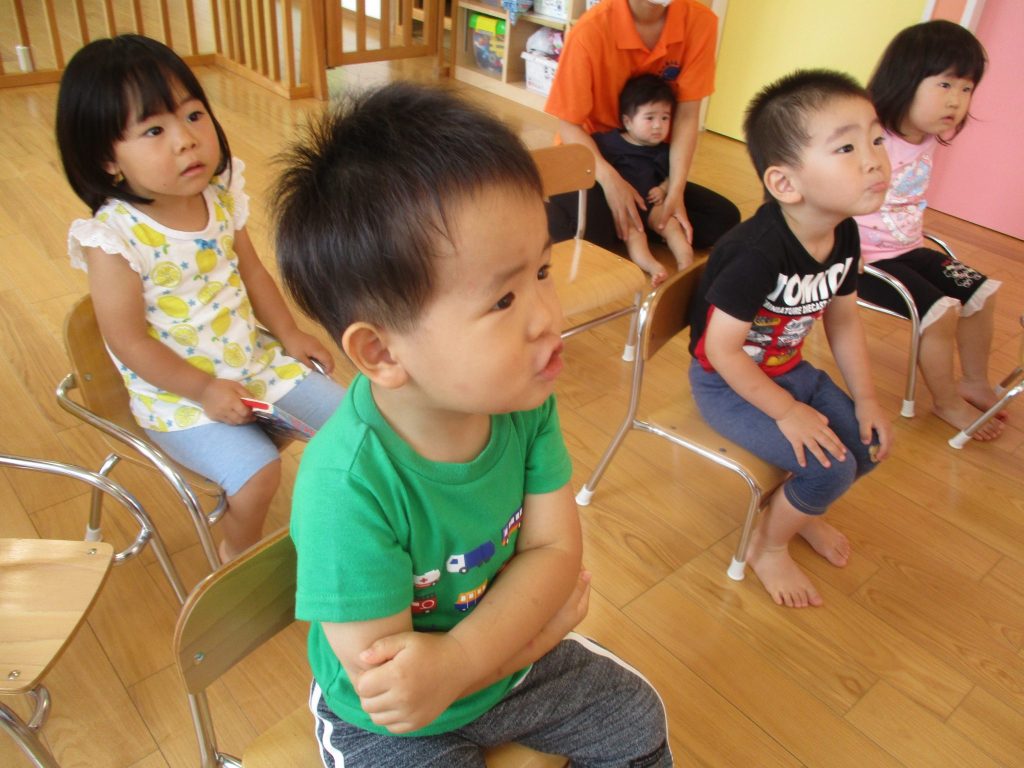 12月27日(火)の給食・おやつ