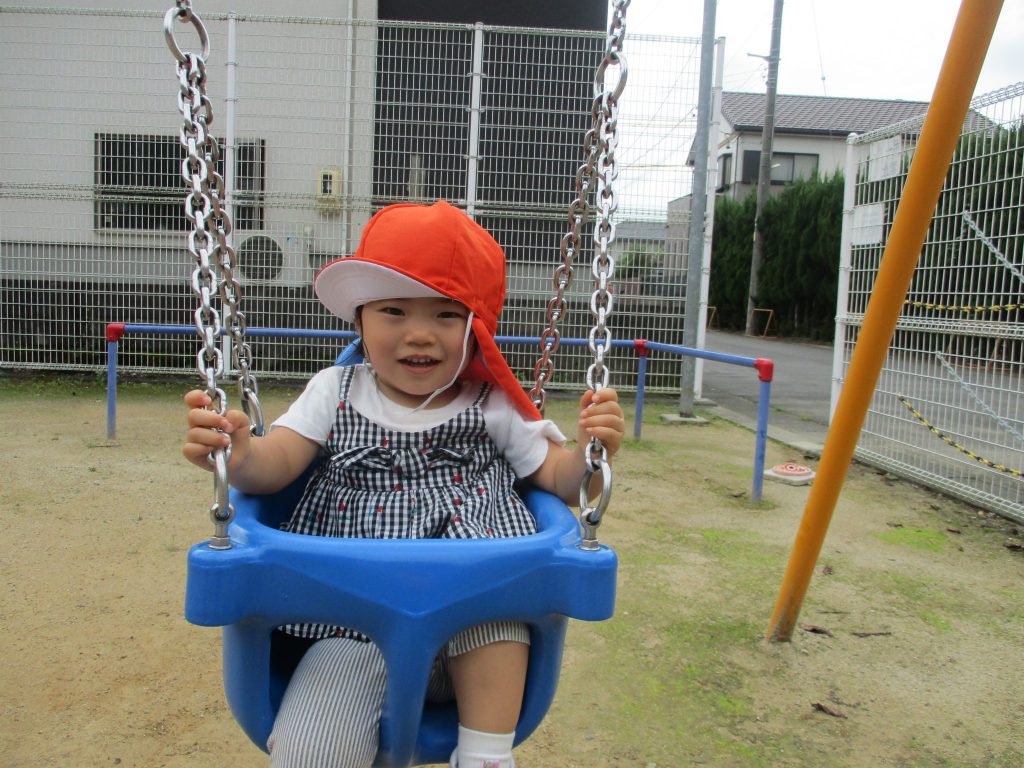 3月20日(月)の給食・おやつ