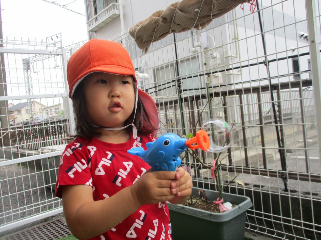 3月31日(金)の給食・おやつ