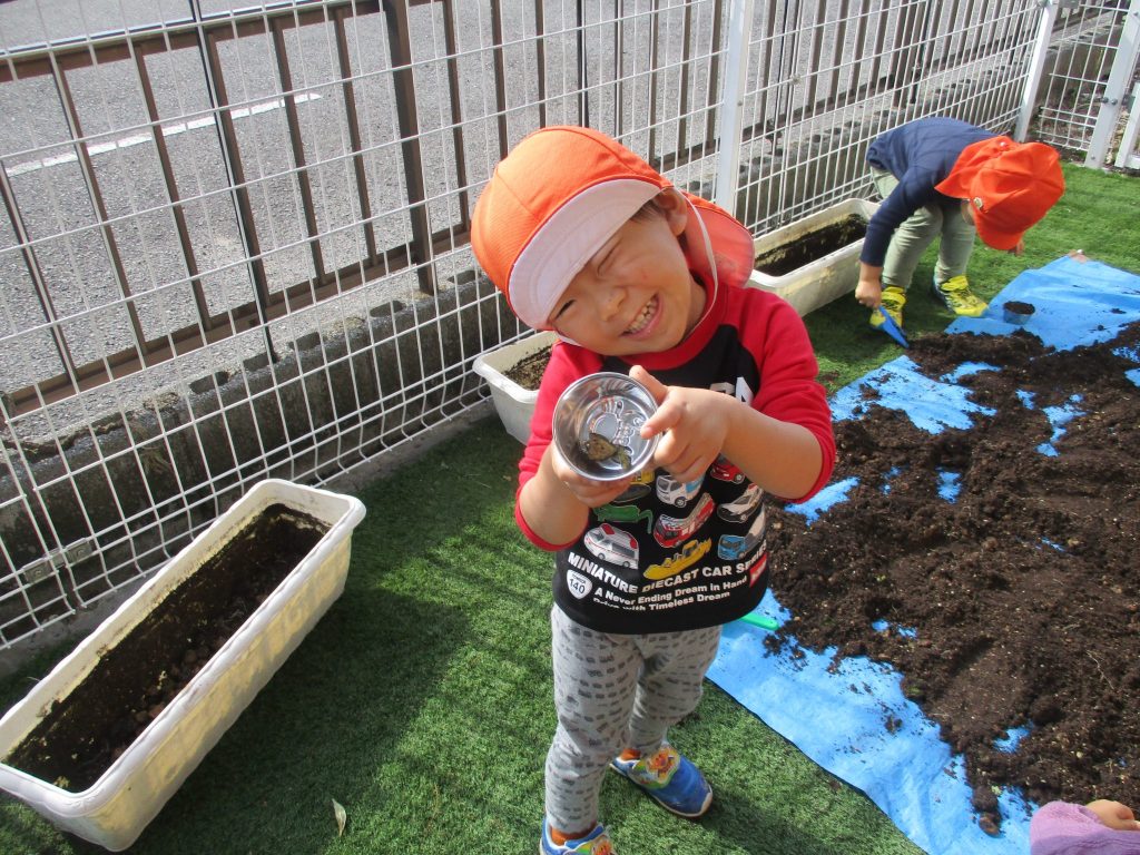 6月19日(月)の給食・おやつ
