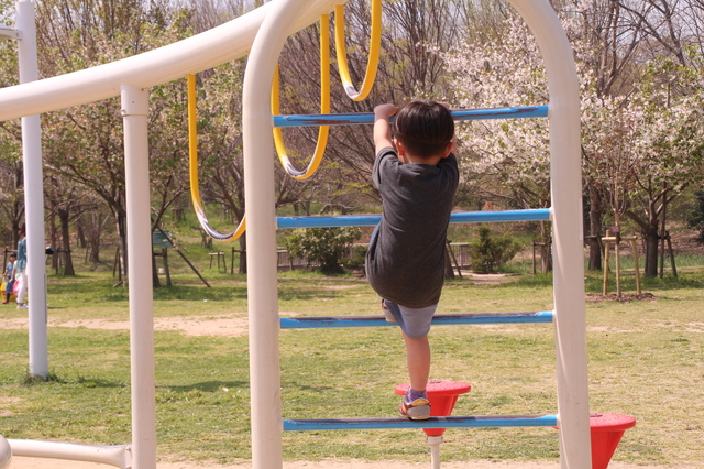 冬こそ大切！子どもにどんどん「外遊び」をさせよう！
