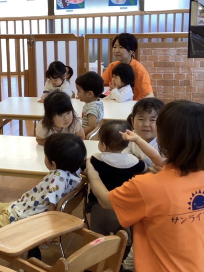 📚絵本読み合いプログラム📚