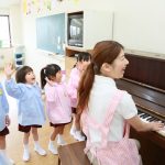 子どもと歌おう！世界中で歌われている英語の童謡10曲
