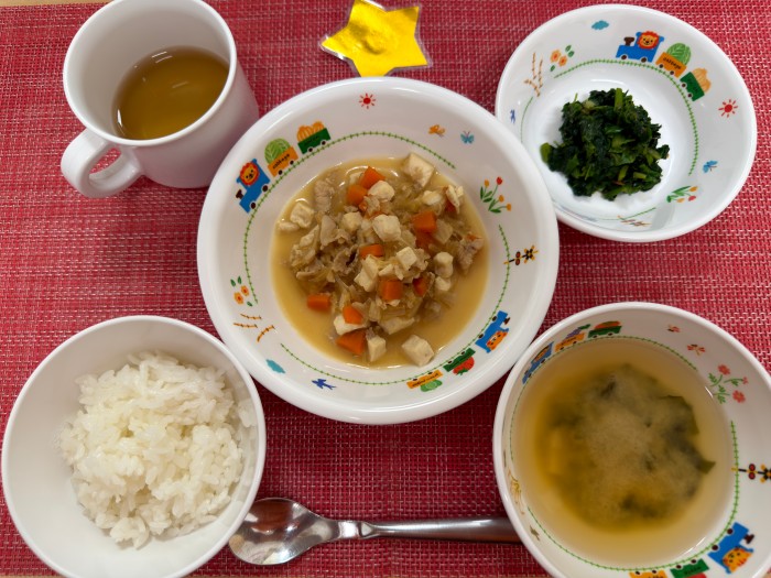 【1月30日㈮の給食・おやつ】