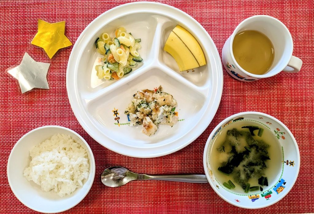 【5月21日(火)の給食・おやつ】