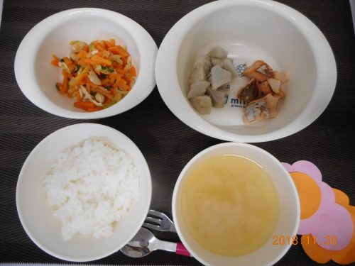 １１月３０日(金）のお給食
