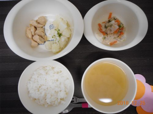 １２月２５日(火）のお給食