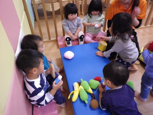 11月13日(金)の給食・おやつ