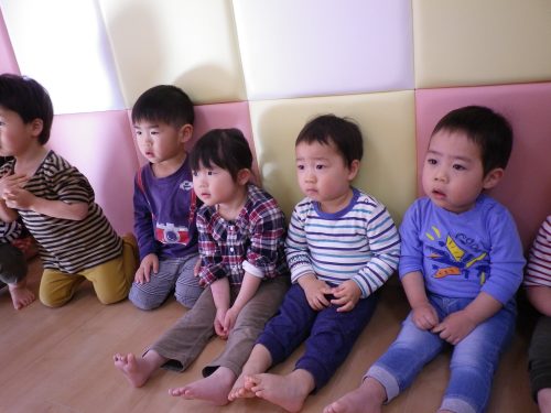 【小規模保育：奏の杜園】桃の節句?そして…春の雨☔