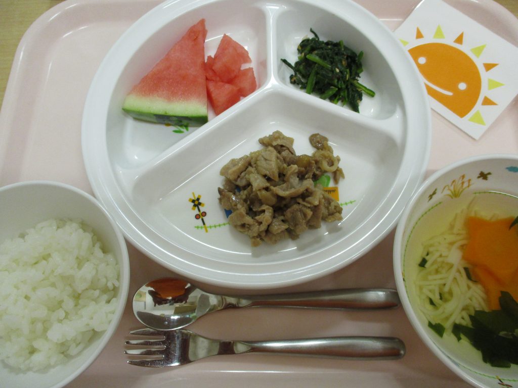 11月19日(土)の給食・おやつ