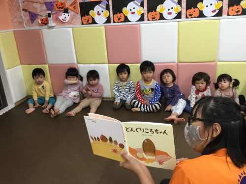 ?絵本の読み聞かせ?